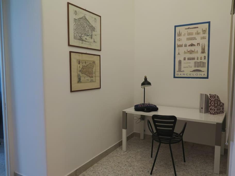 Stesicoro-Duomo Elegante Appartamento In Centro 卡塔尼亚 外观 照片